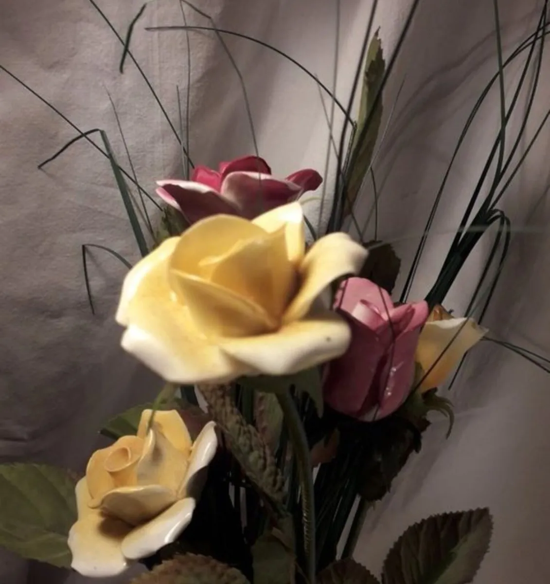 Staffordshire porcelain flowers - Image 3