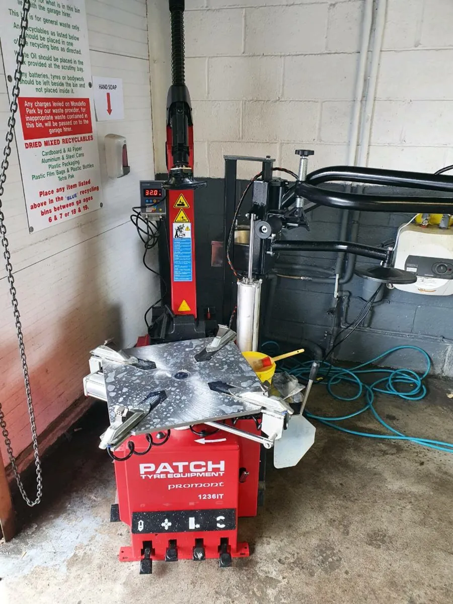 Patch Tyre changer 26" Fully automatic - Image 4