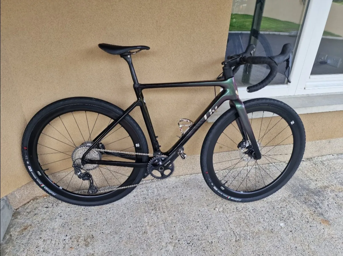 Liv Bravo Advanced Pro 1 / Cyclocross Bike - Image 1