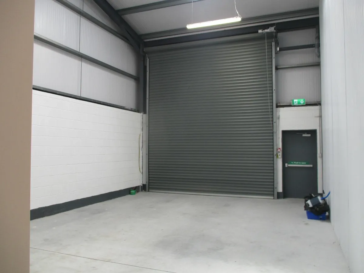 storage ware house  unit rent athlone - Image 3