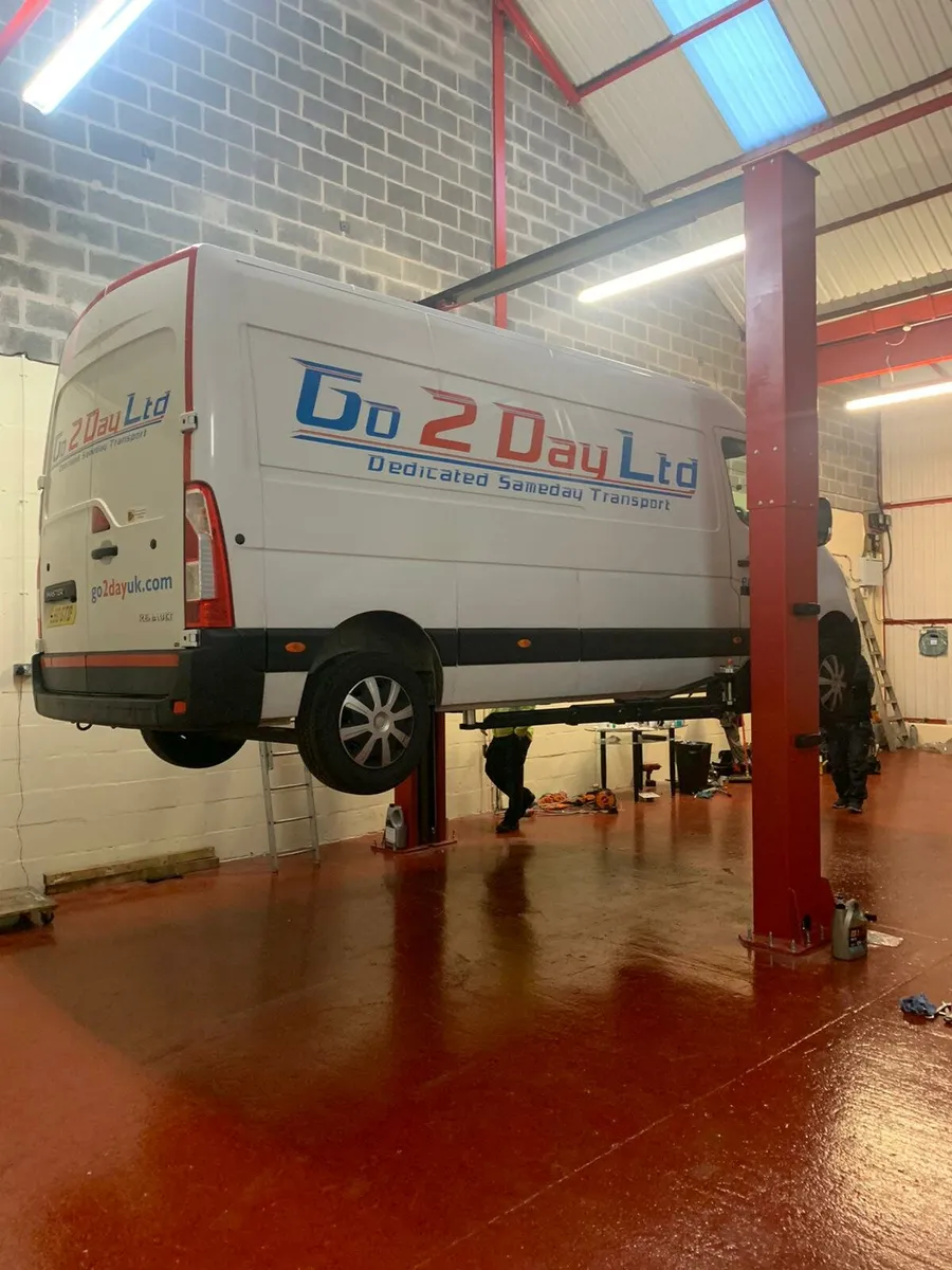 Patch 6 ton 2 post clear floor lift - Image 4