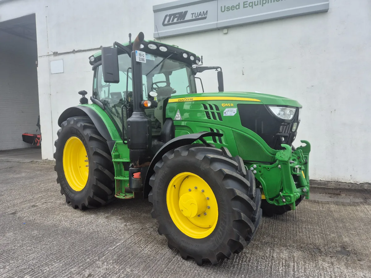 2019 John Deere 6145R 2019 - Image 1