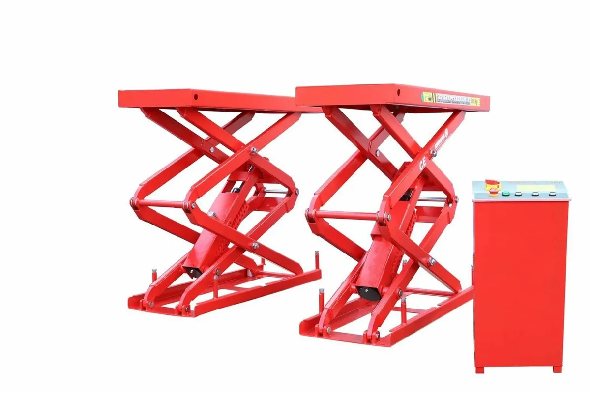 Car /  Van Infloor Sissors  Lift 3500 Kgs - Image 1