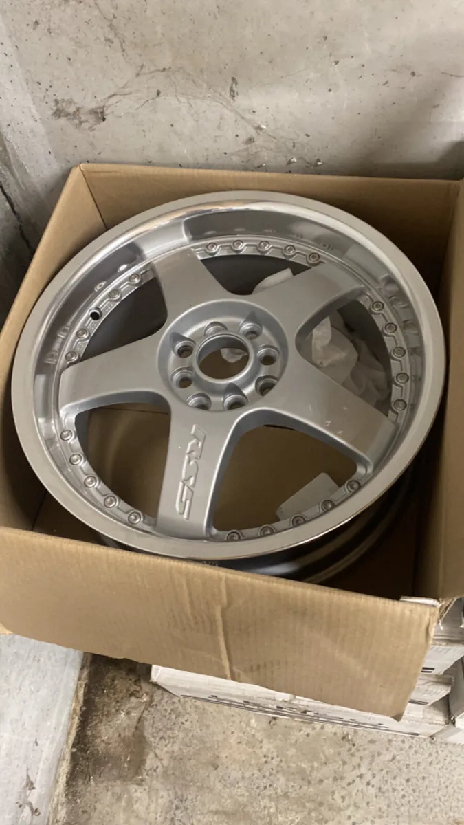 4x100 17” Alloys clear out - Image 3