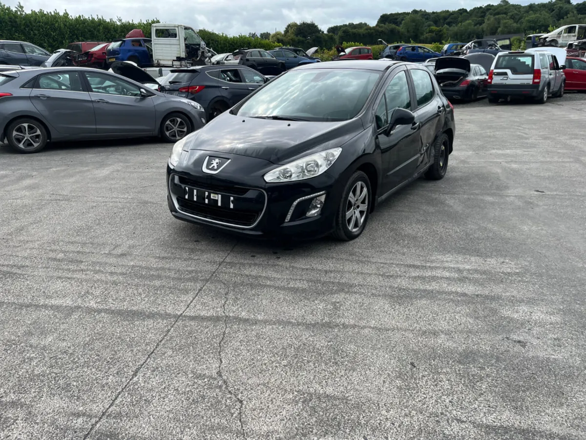 2013 Peugeot 308 1.6 HDI - Image 2