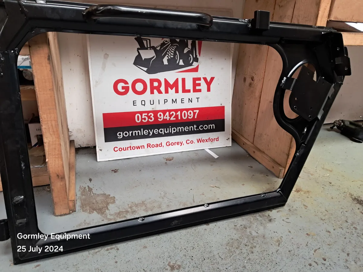 Jcb 3cx door from 02 on - Image 2