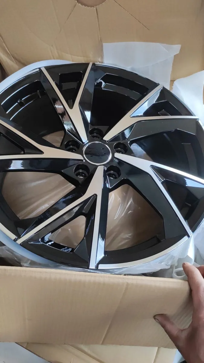 18” Audi a3 a4 a5 a6  5x112