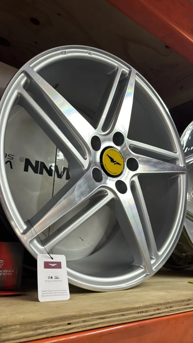 18” Veemann Vfs31 8” all round 5x112 silver - Image 2