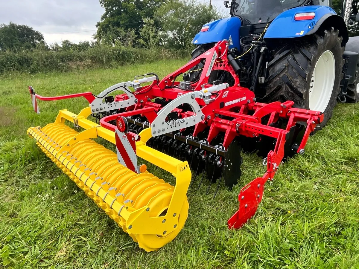 New Pottinger TerraDisc 3001 - Image 1
