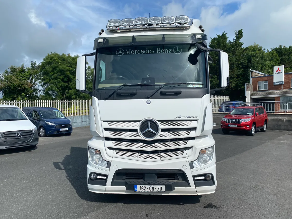 2016 Mercedes-Benz Actros 1843 Auto - Image 2
