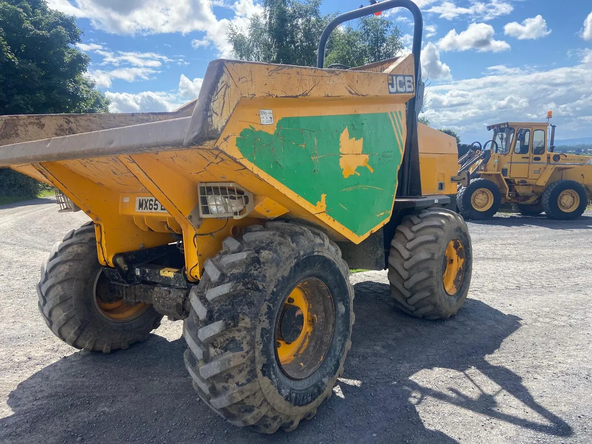 JCB 9 Ton Dumper - Image 3