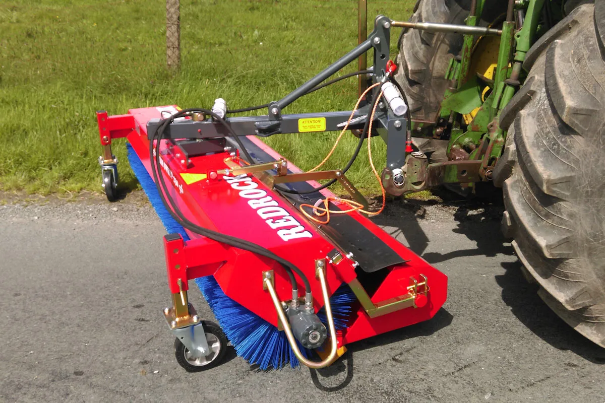 Redrock road sweeper - Image 2