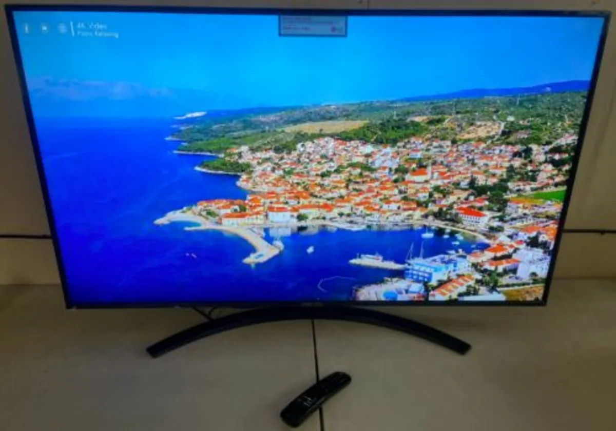 Lg SMART 55 inch tv  with  Saorview 55uk6300 plb - Image 4