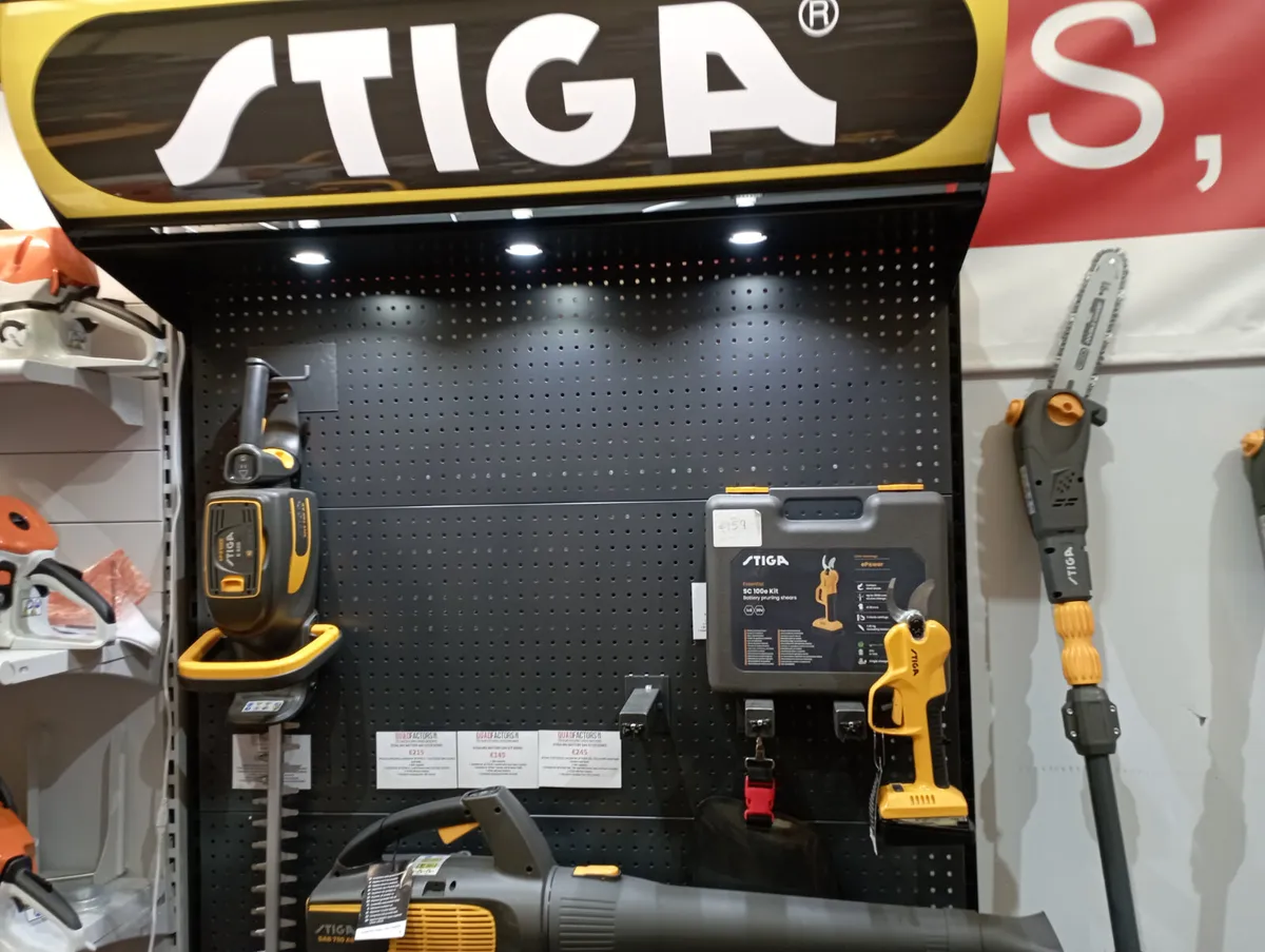 STIGA BATTERY  PRUNING SHEARS - Image 1