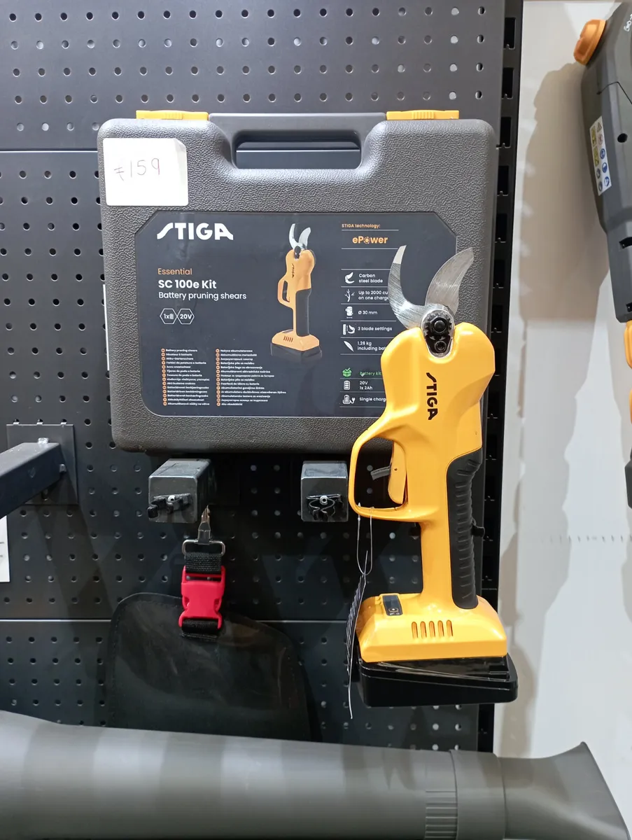 STIGA BATTERY  PRUNING SHEARS - Image 2