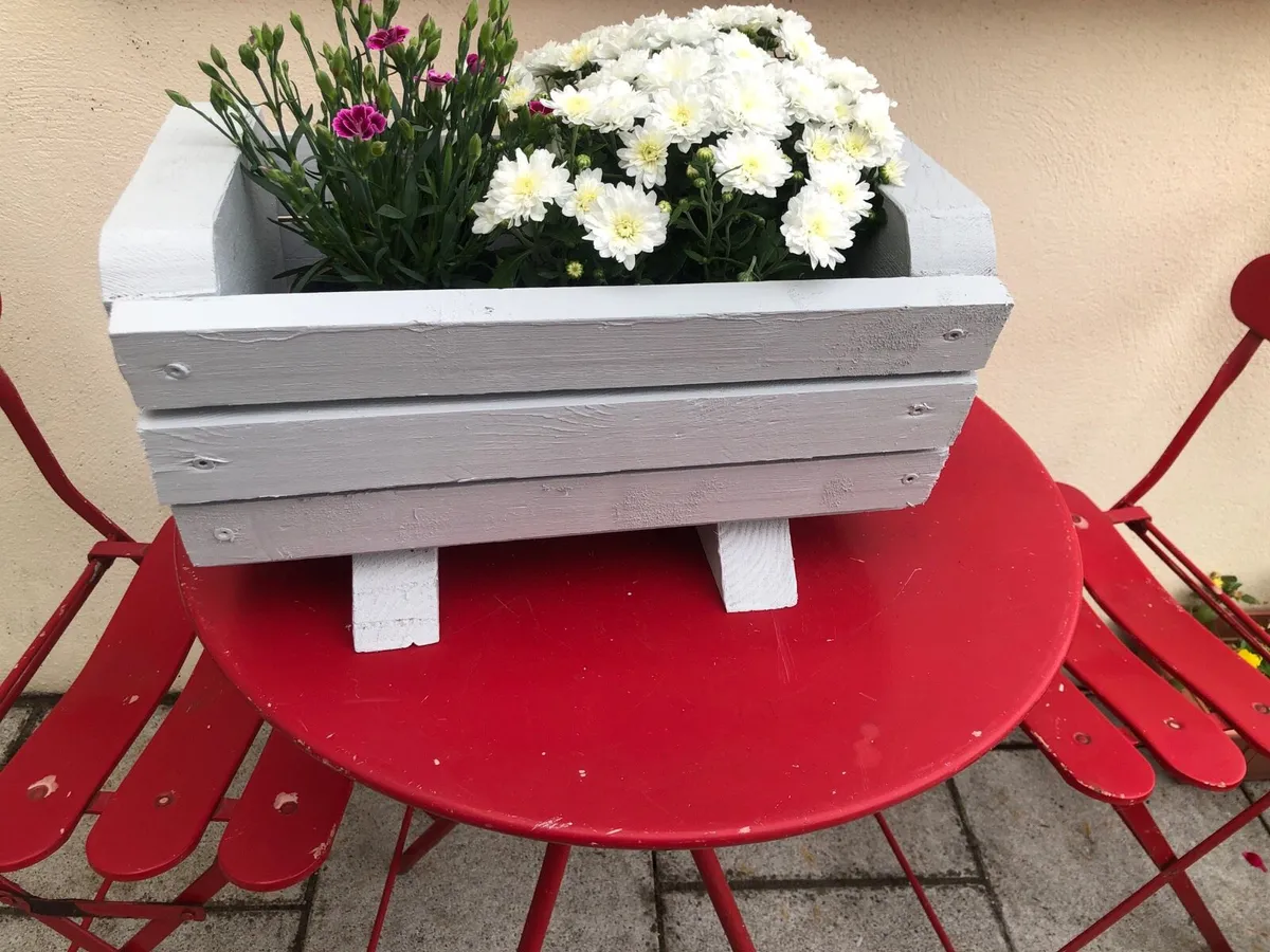 Plant boxes - Image 1