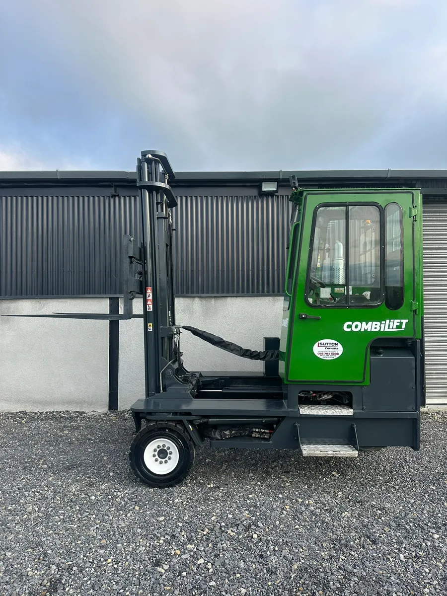 2015 Combilift C5000XL Forklift - Image 1