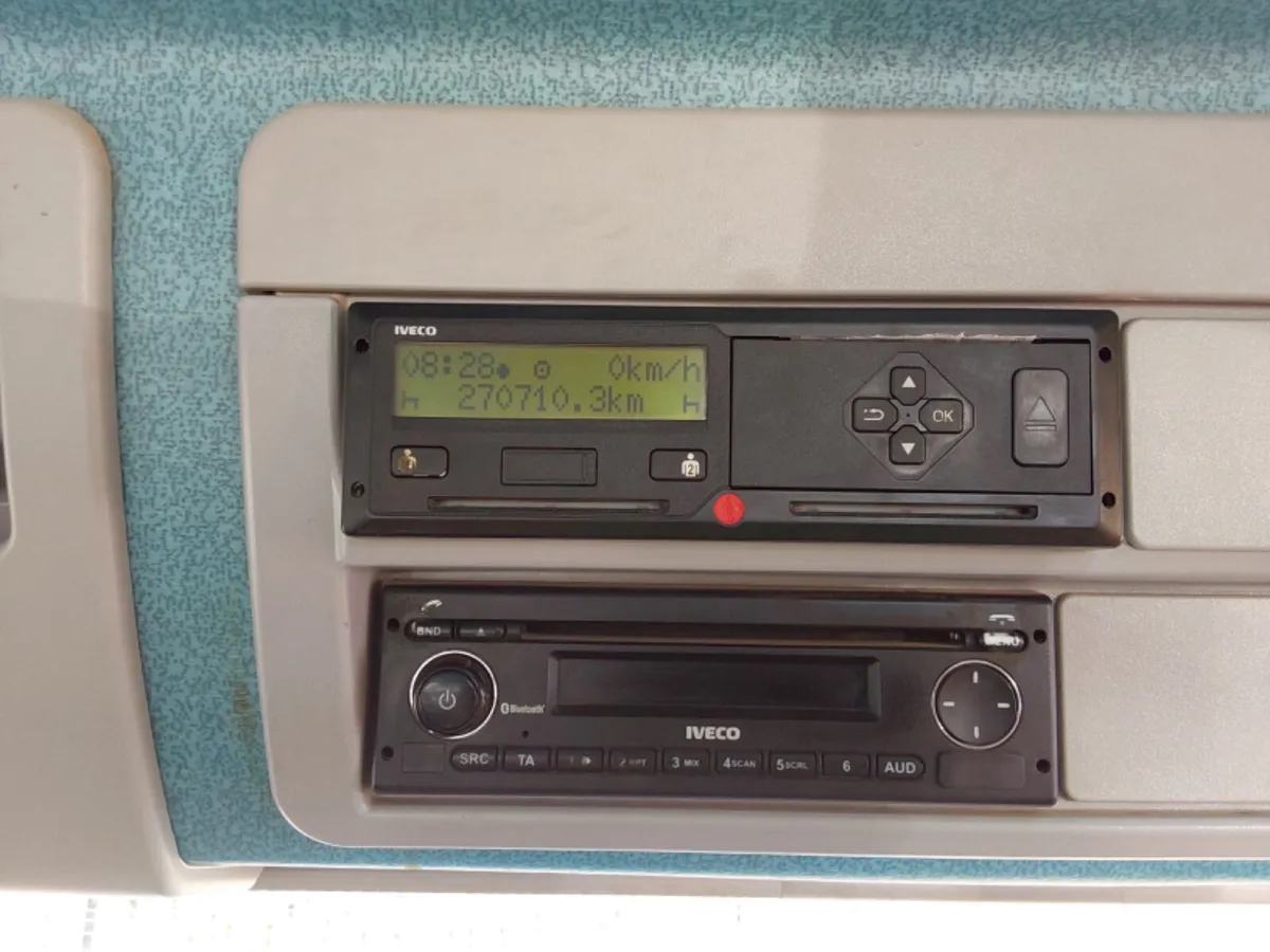 2017  12Ton alloy  tipper Iveco eurocargo - Image 4