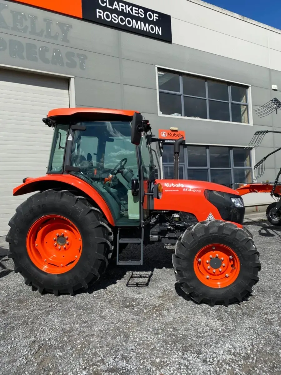 Kubota M4063 New Tractor - Image 3