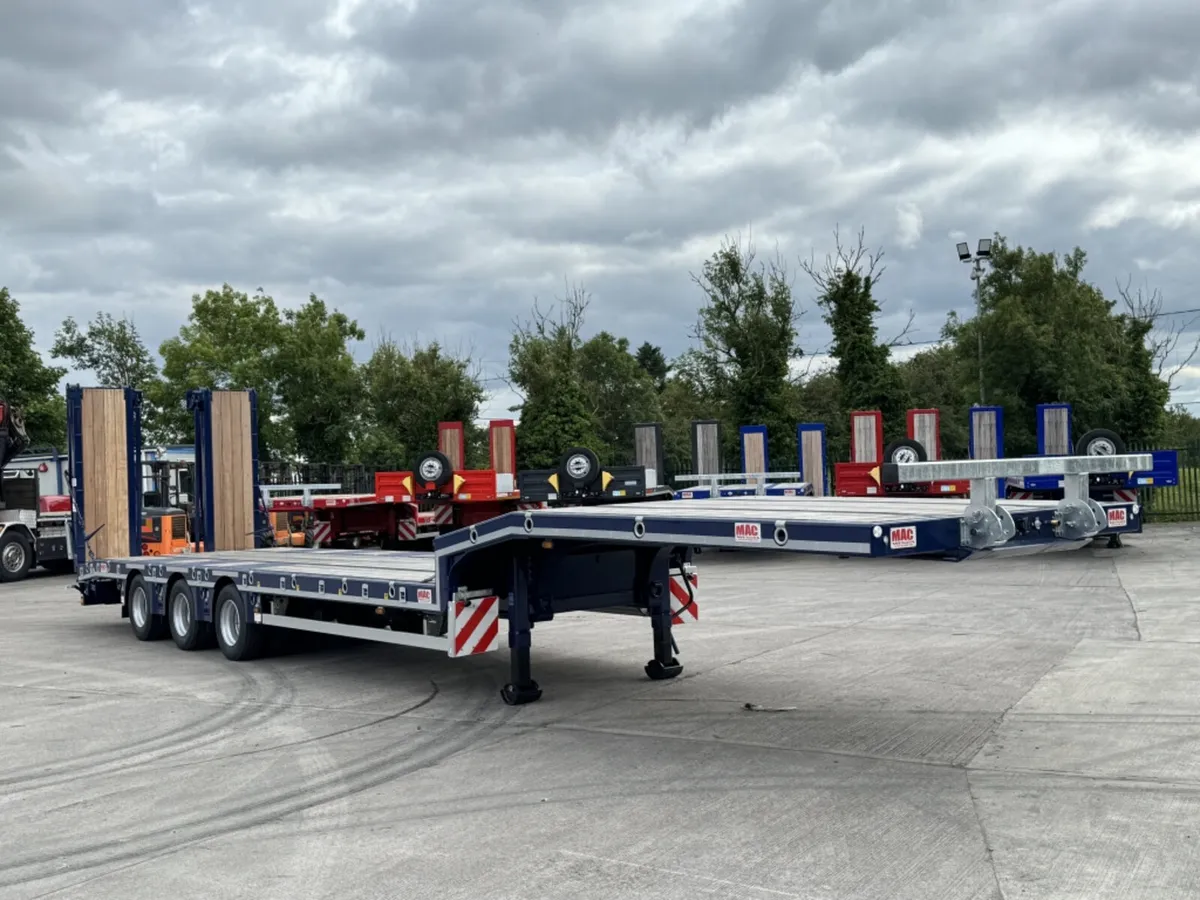 2024 MAC 3 AXLE LOWLOADER BRAND NEW - Image 1