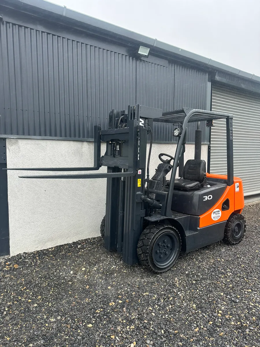 Doosan D30S-5 Forklift - Image 3
