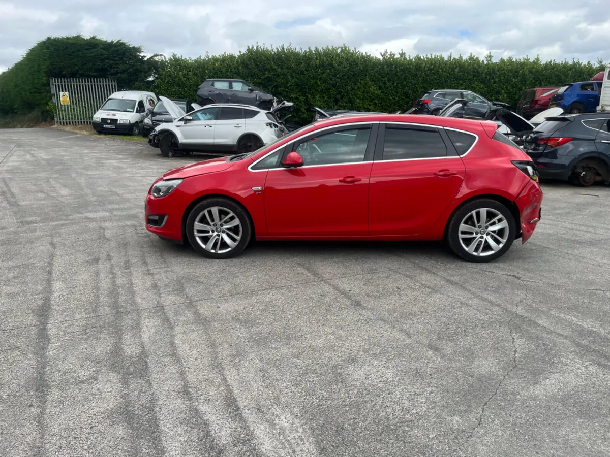 2013 Vauxhall Astra 1.7 CDTI  SRI - Image 2