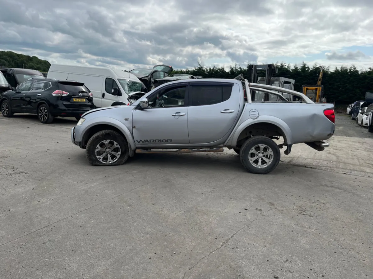 2012 Mitsubishi L200 2.5 DI-D - Image 1