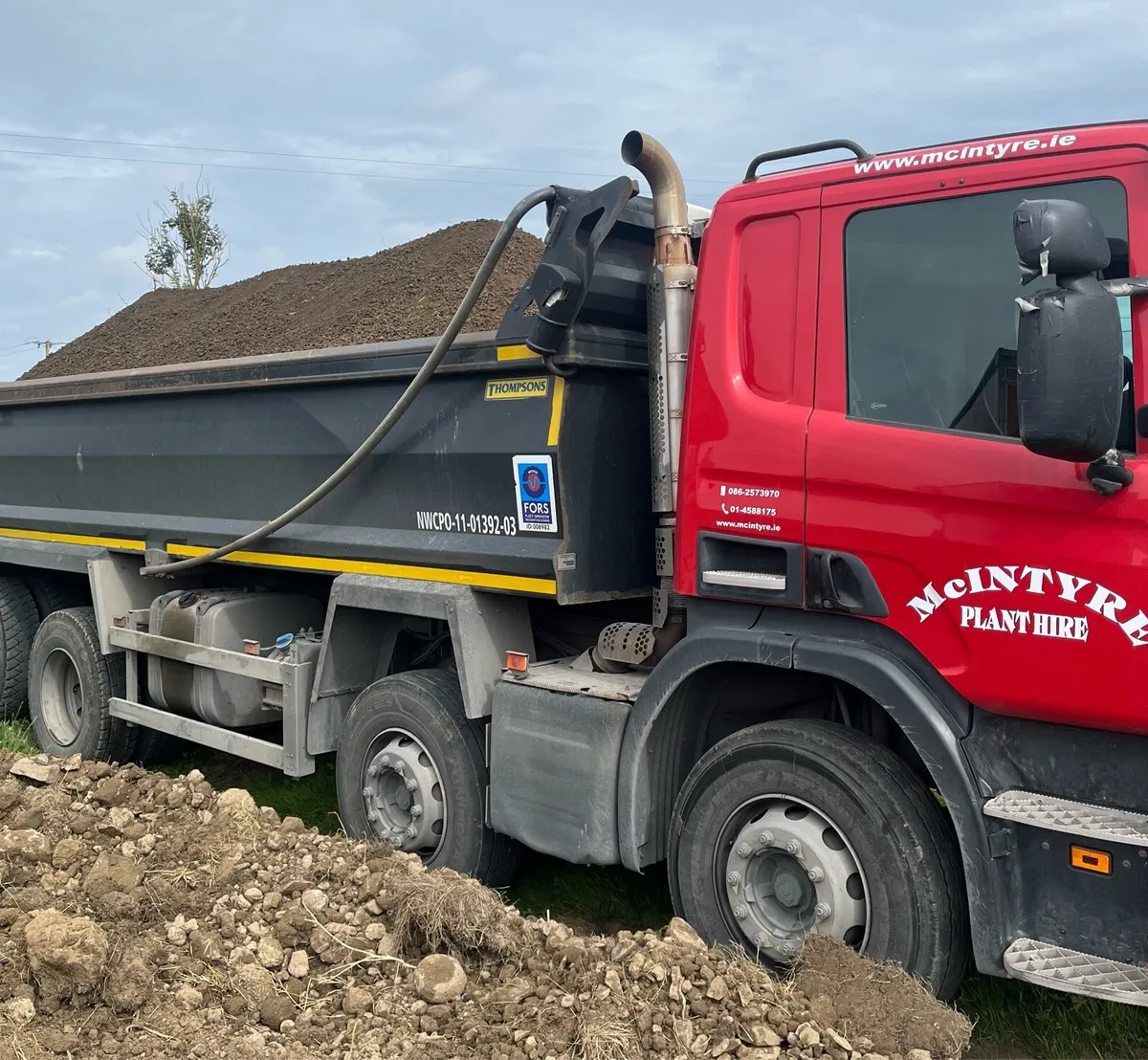 Dry Screened Topsoil - Image 1