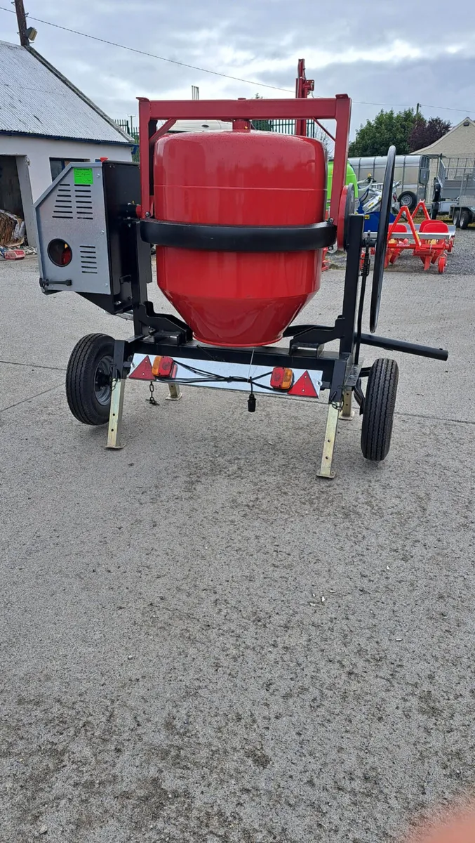 Cement Mixer - Image 1