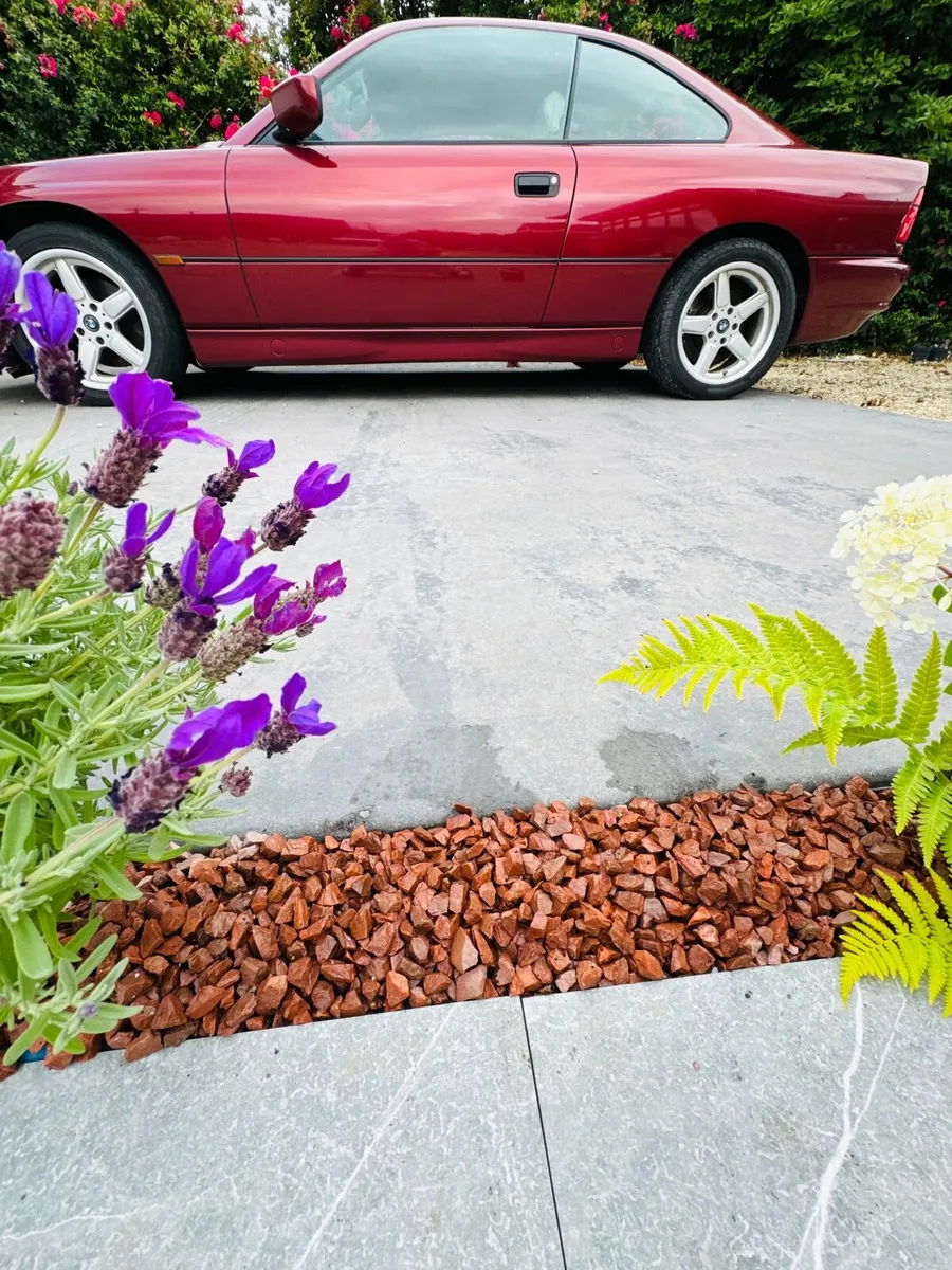 Plum slate stone rocks pebbles cobbles boulders - Image 2