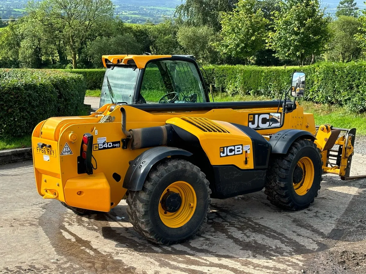 JCB 540-140 Telehandler - Image 2
