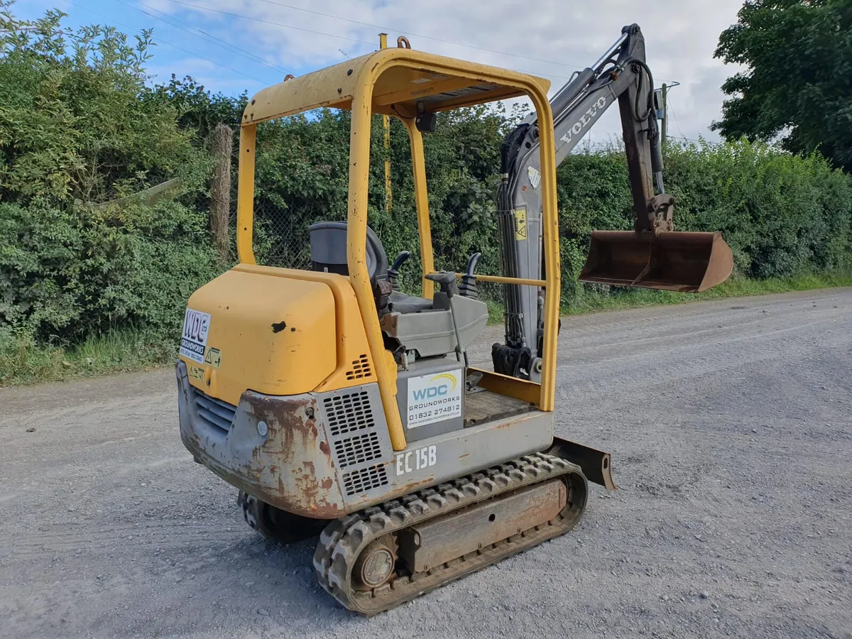 Volvo 1.5 Ton Mini Digger - Image 1