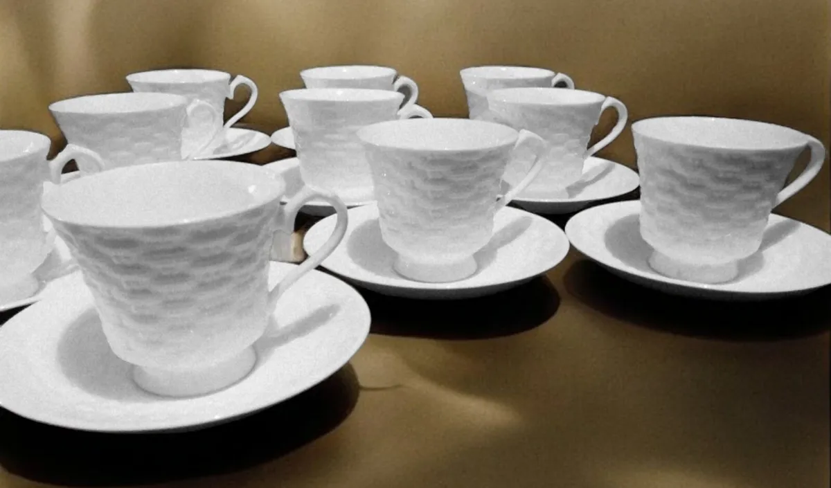 Rare Aynsley Belleek Basketweave set - Image 1