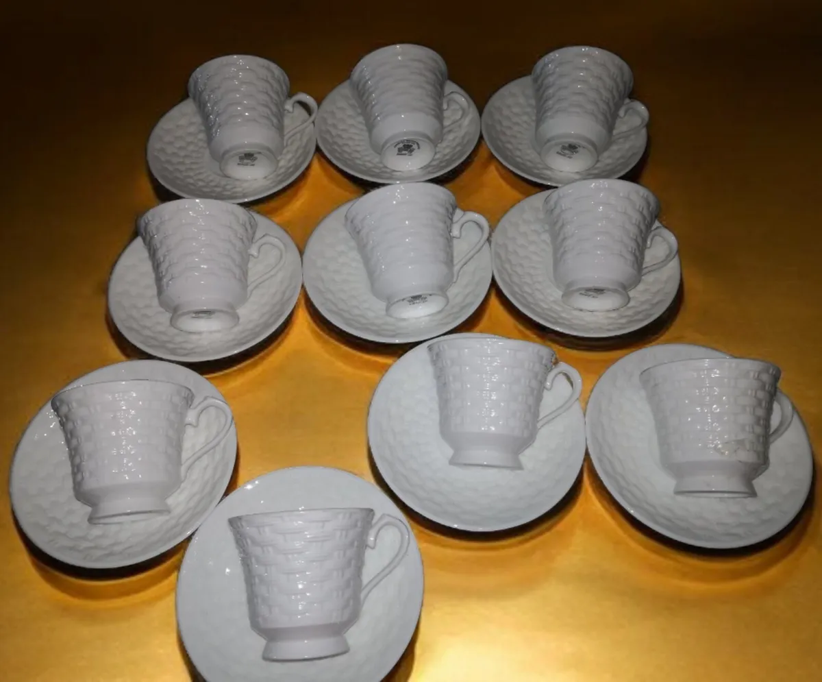 Rare Aynsley Belleek Basketweave set - Image 2