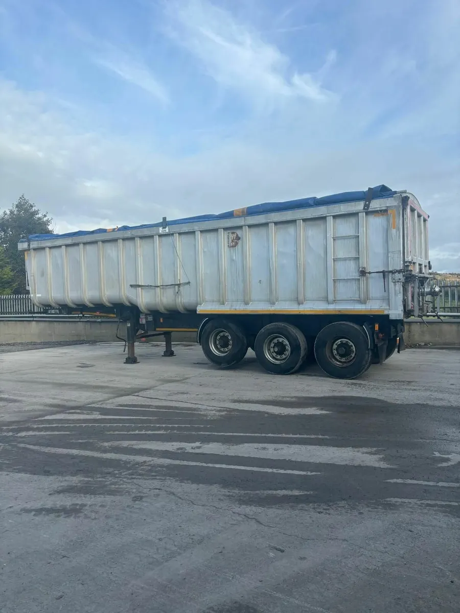 Bulk Alloy Tipping Trailer FOR SALE - Image 1