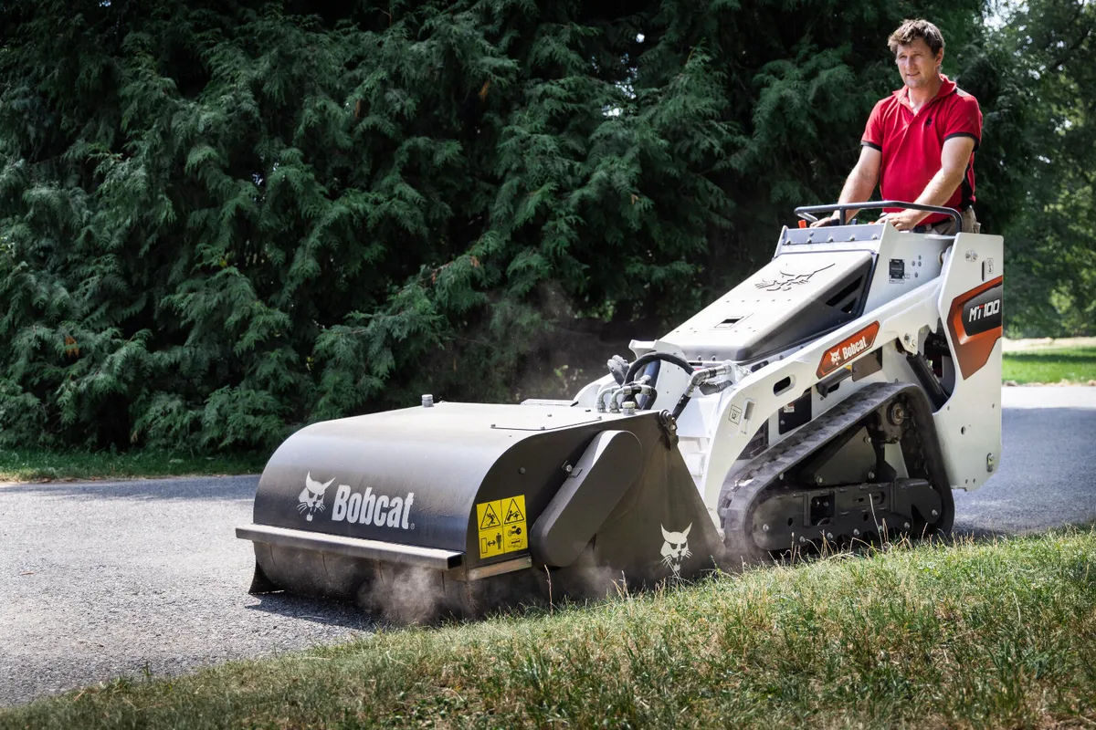Bobcat MT100 Stand on Track Loader - Image 1