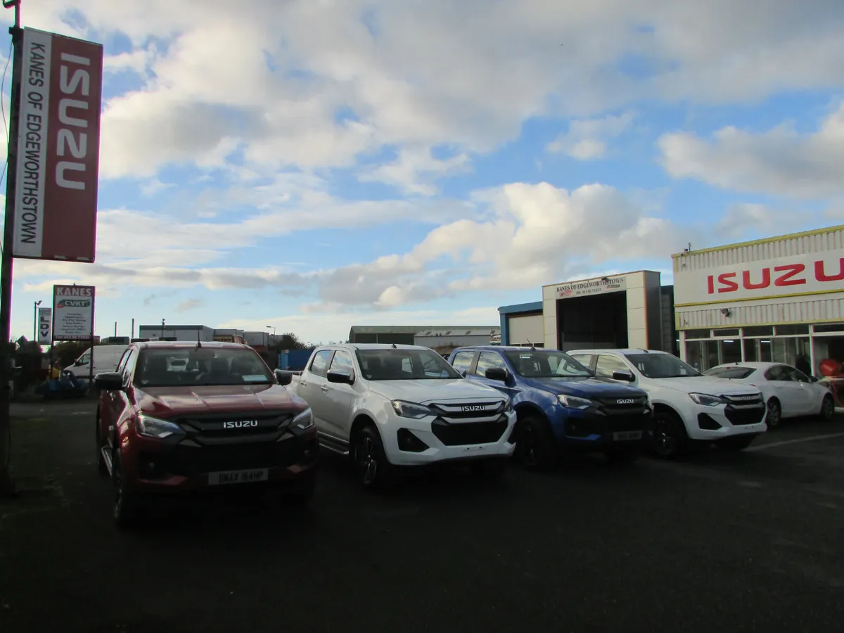 ISUZU DMAX 1.9TDi NEW NOW ON SPECIAL OFFER - Image 3