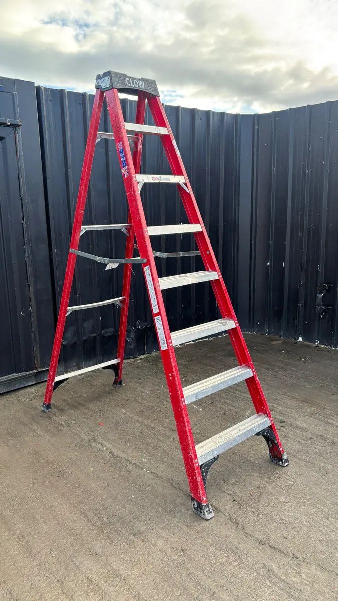 Clow Ladder - Image 1