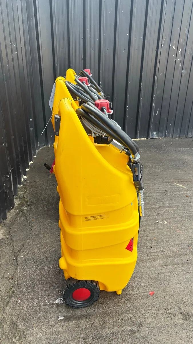 Emiliana Serbatoi 110L Fuel Caddys - Image 4