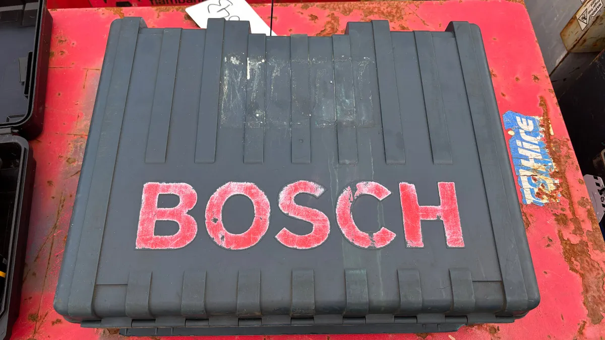 Bosch Breaker - Image 1