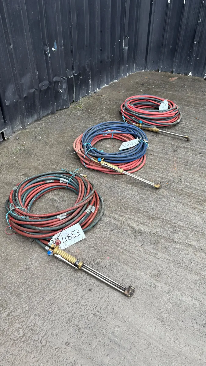 Cutting Torches with 20M hoses - Image 1