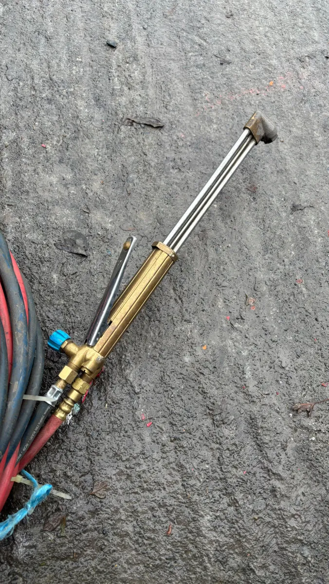 Cutting Torch with 20M Hose - Image 2