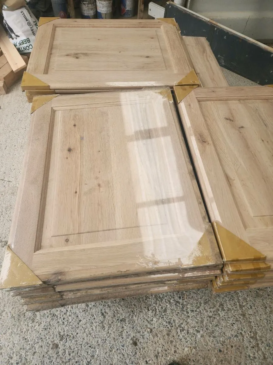 Oak kitchen unit doors - Image 2