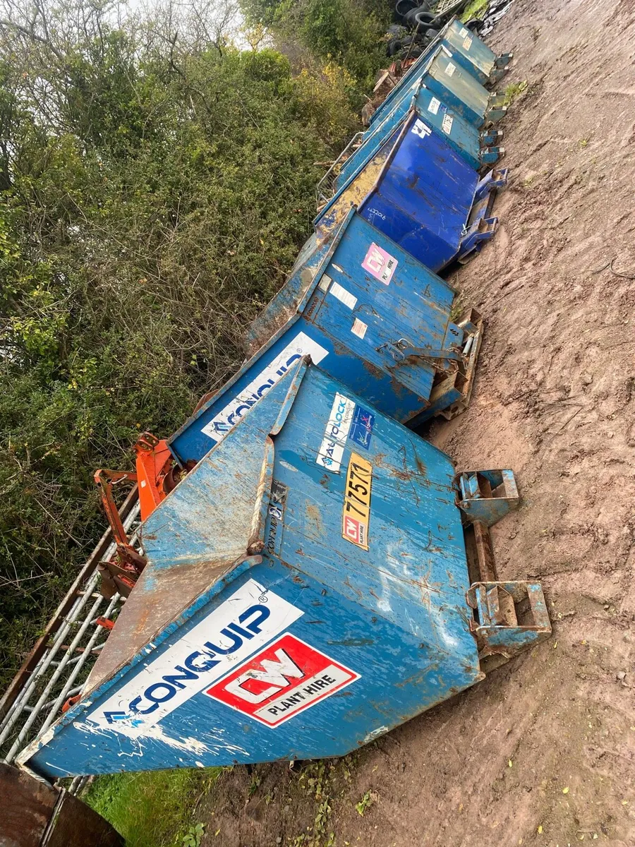 Skips for pallet forks - Image 1