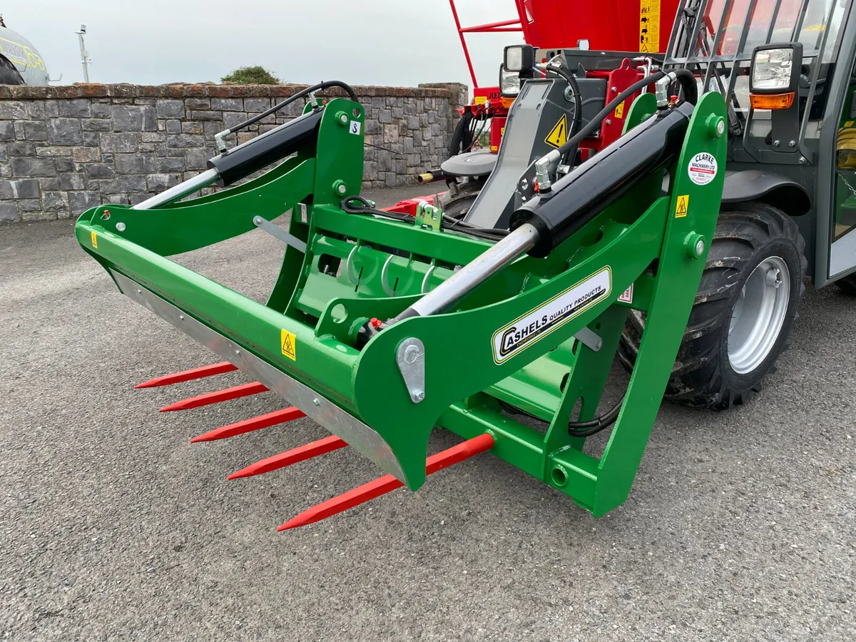 New Cashel Bale Shears - Tams Approved - Image 1