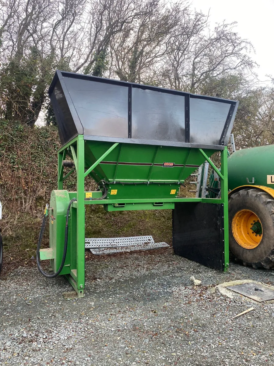 Cross Beet Chopper - €11,000 + VAT - Image 1