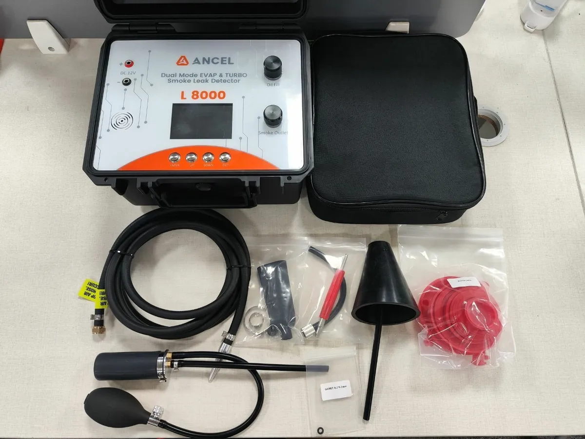 ANCEL L8000 Automotive Smoke Machine - Image 3