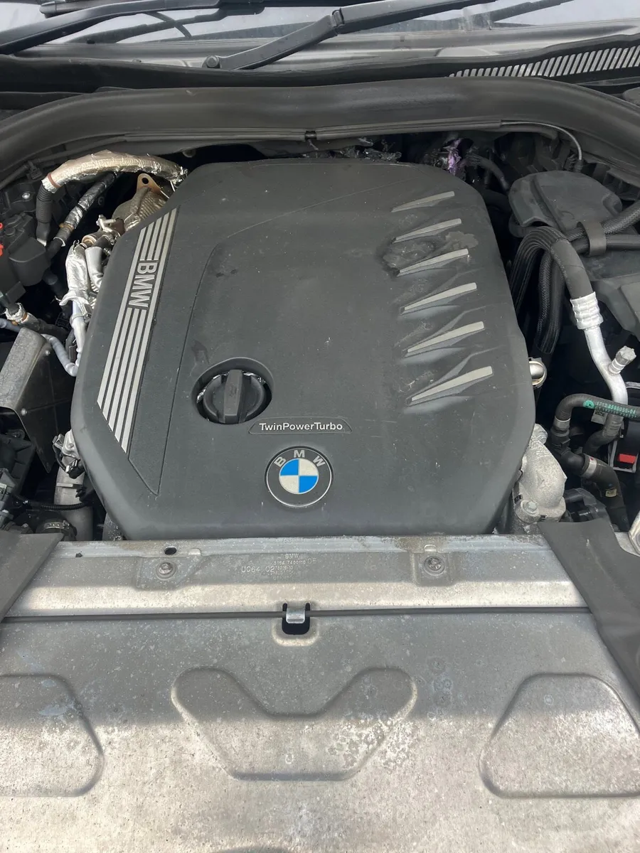 2022 bmw x3 g01 parts breaking - Image 2