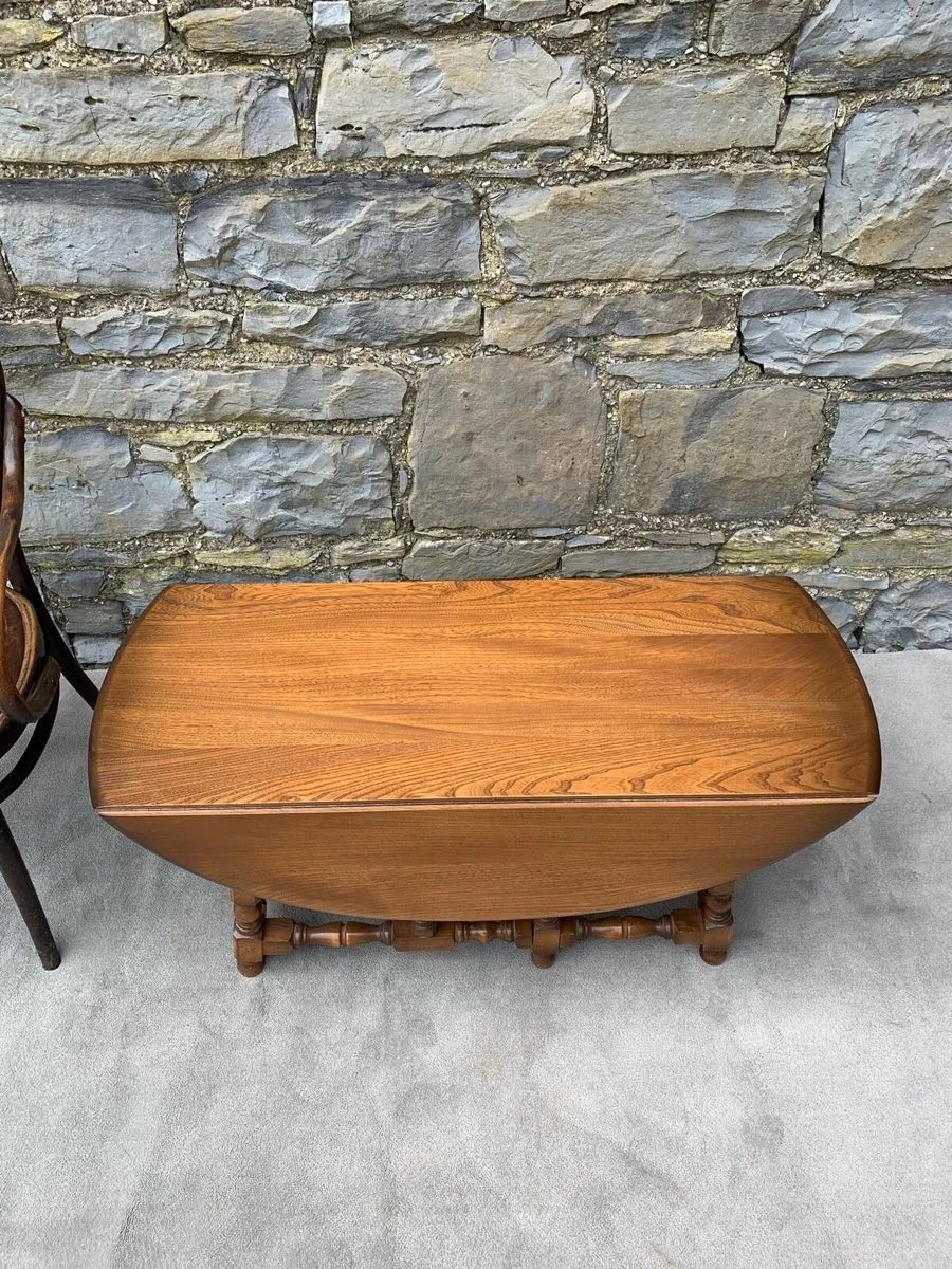 Ercol drop leaf coffee table. - Image 3