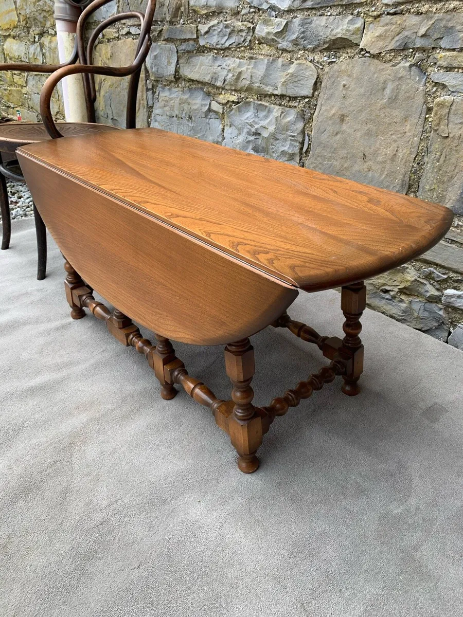 Ercol drop leaf coffee table. - Image 1